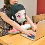 Nugas di Laptop Bakal Makin Asik Nih Sambil Ditemenin Nezuko!