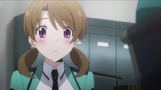Selanjutnya, <strong>Mitsui Honoka</strong> dari Mahouka Koukou no Yuutousei masuk posisi ke-7.