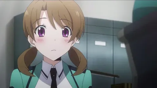 Selanjutnya, <strong>Mitsui Honoka</strong> dari Mahouka Koukou no Yuutousei masuk posisi ke-7.