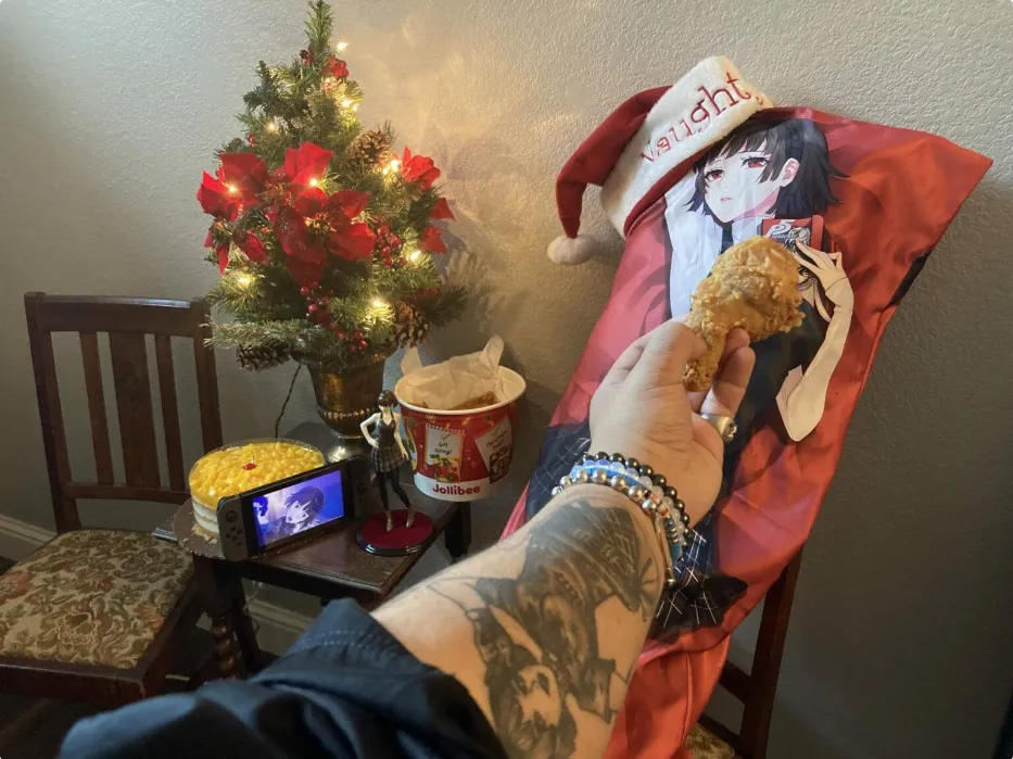 Makan Malam di Malam Natal bersama Waifu