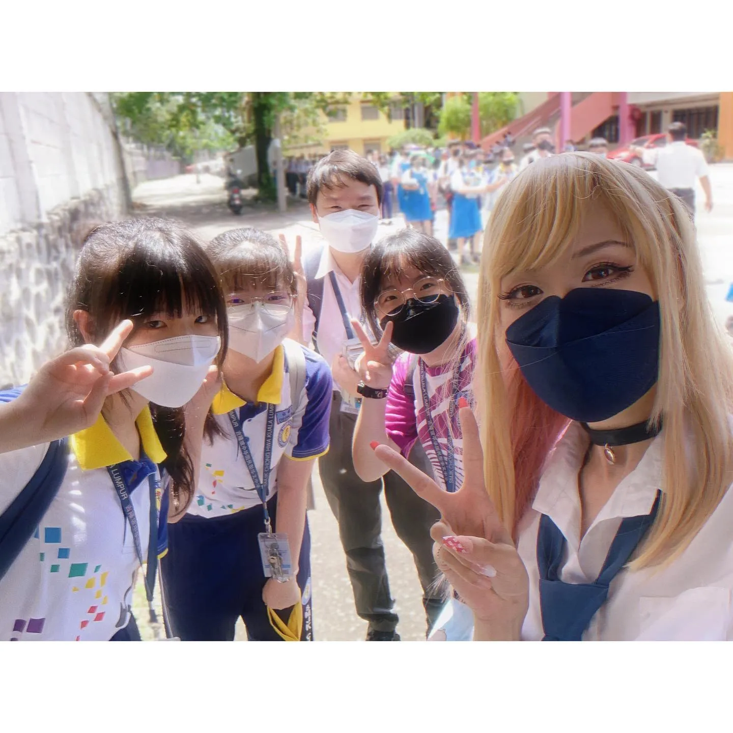 Hsachiko Bersama Penggemarnya