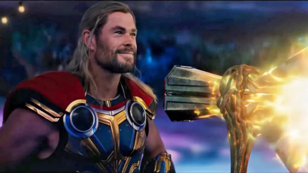 Thor Dengan Kostum Barunya