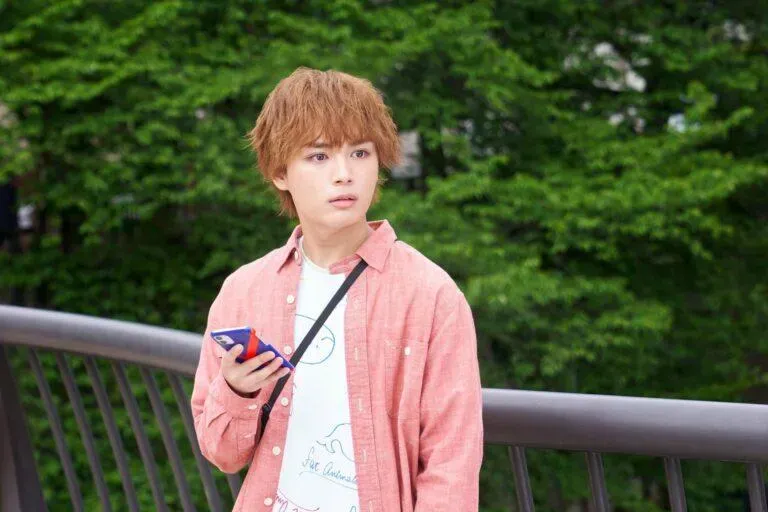 Ryuusei Oonishi sebagai Kazuya Kinoshita