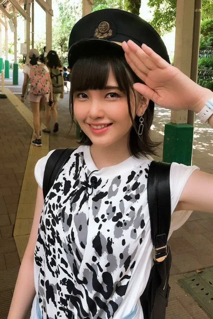 Sosok Akari Kitou