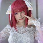 Akari Akase, Penyanyi Lagu Ending Sono Bisque Doll Bercosplay Ria Sebagai Kembar Lima!