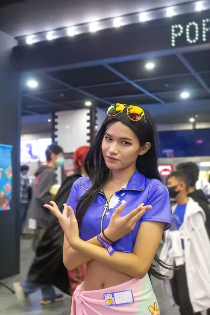 Cosplayer Robin
