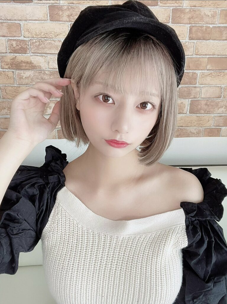 Eks Anggota Grup Idol AKB48 Hampir Memulai Debutnya di JAV
