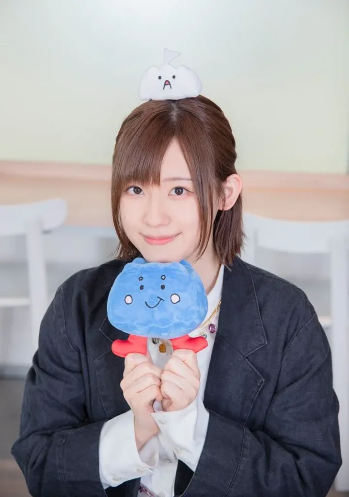 Rie Takahashi Minta Penonton Konsernya Agar Mandi Terlebih Dahulu