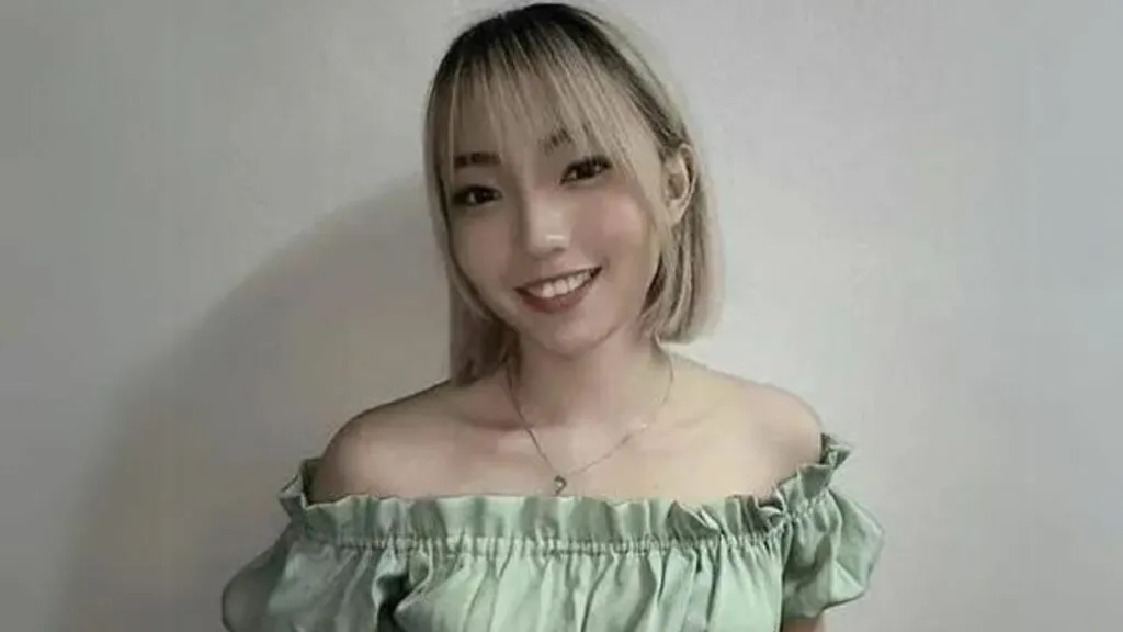 Sosok Xu Jiangling