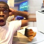 Microsoft Merilis Pemanggang Roti Dengan Desain Xbox Series S. Tertarik Untuk Beli?