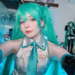 Hatsune Miku Kembali Jadi Tren Berkat Cosplayer Rusia Kawaii Ini