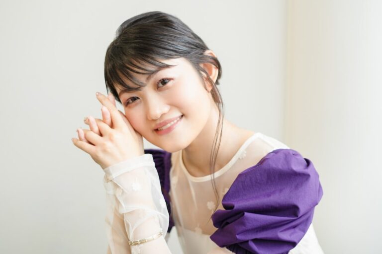 Saori Hayami: Sosok di Balik Suara Yor Forger dari Spy × Family yang Memikat Hati Penonton